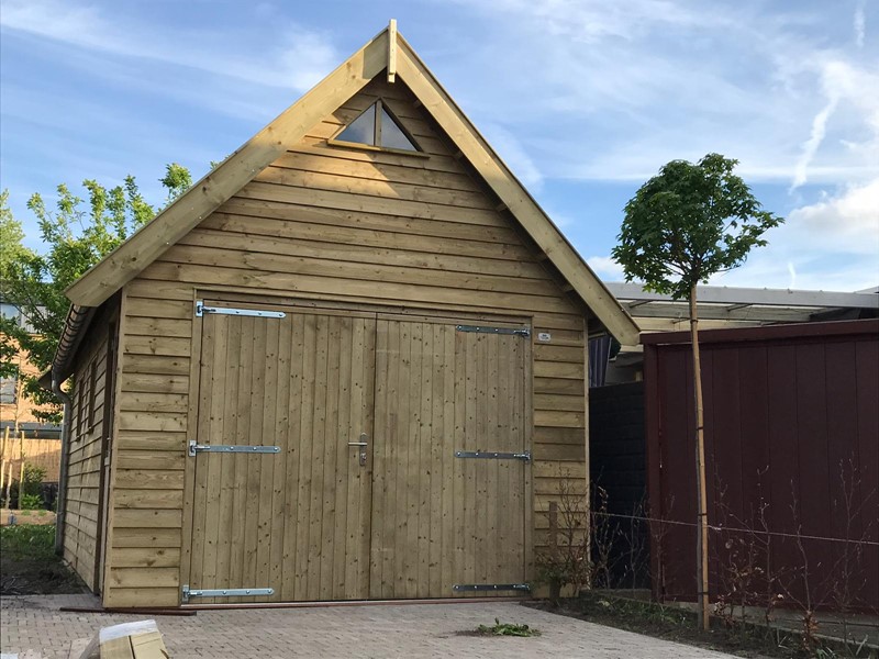Garage zadeldak Bakel