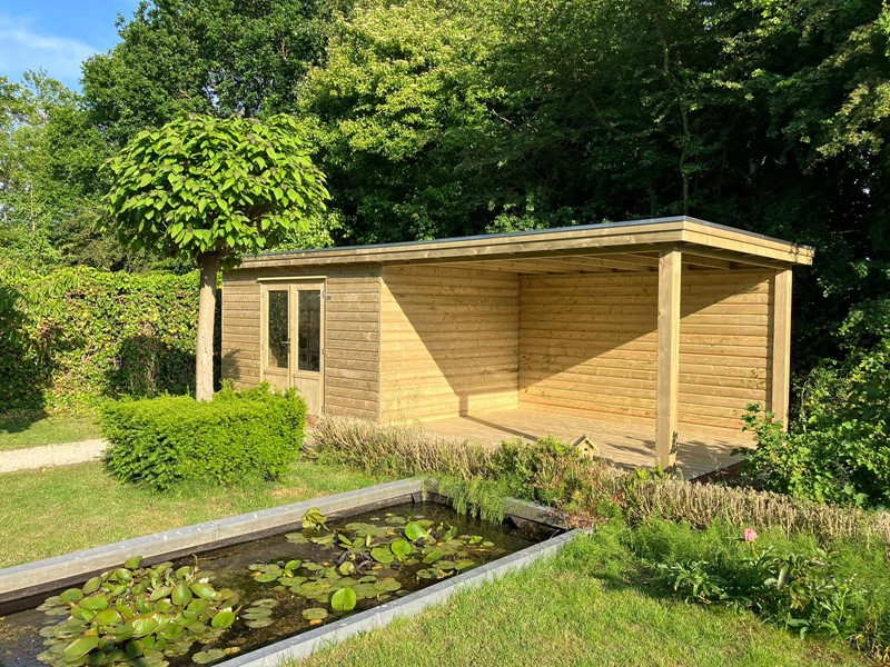 Tuinhuis platdak + overkapping Almelo