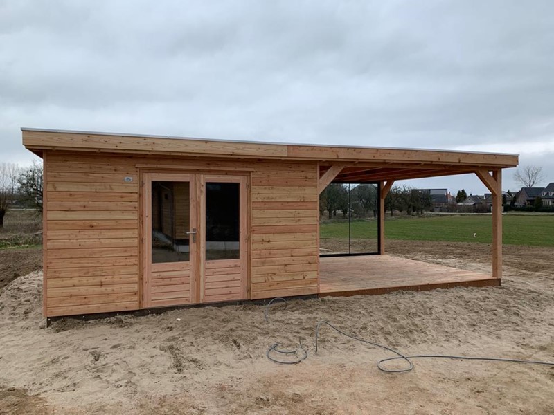 Tuinhuis platdak + overkapping Gelderland