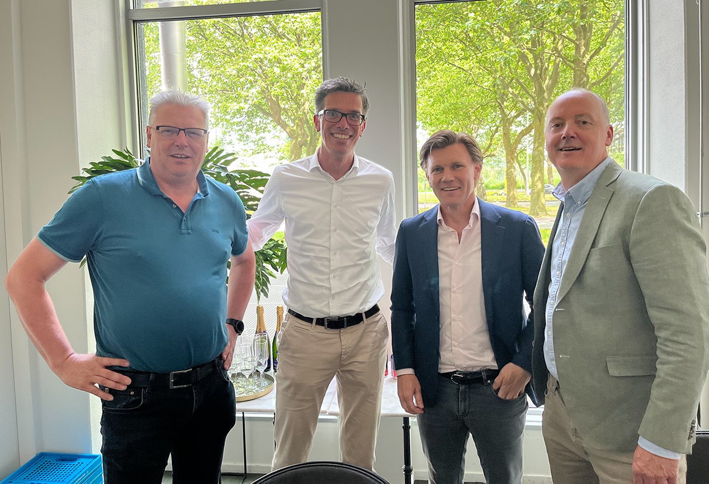 OxGreenfield investeert in innovatieve zonwering met participatie in Brel Nederland