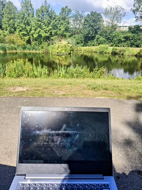 Annemijn: van het onderwijs naar begeleider bij Jados