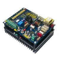 3200i compacte 48A 1 kwadrant DC-regelaar tot 11kW, voeding 415Vac. (Geïsoleerd)