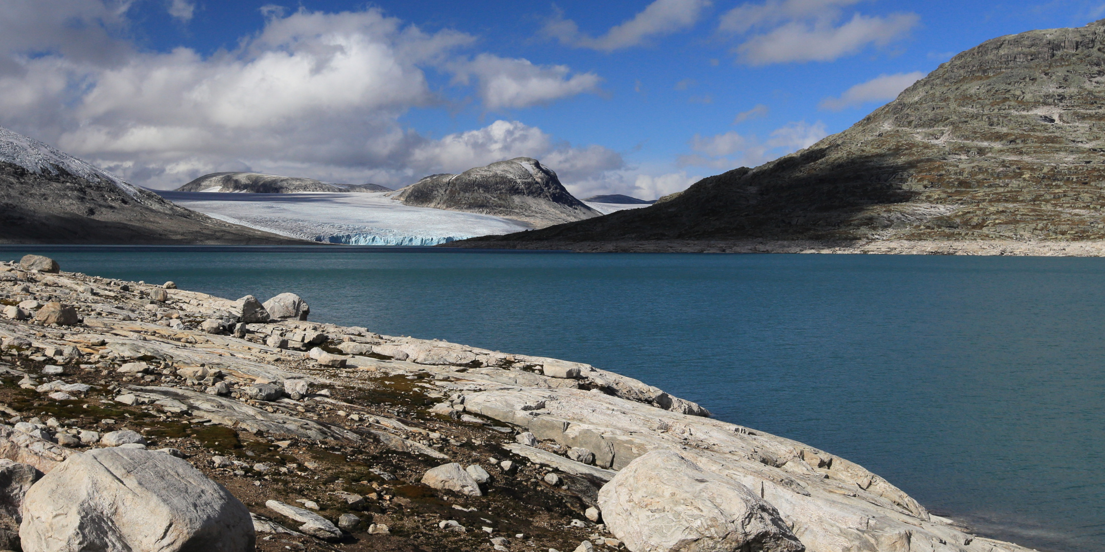 Glacier & Lakes Trektocht Breheimen Surviking